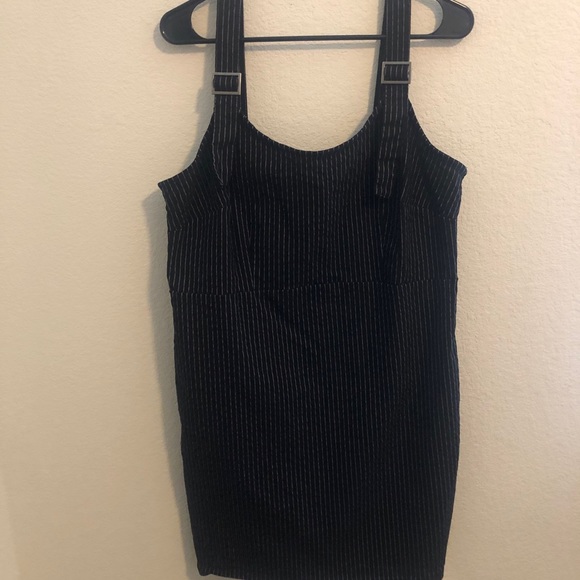 Forever 21 Dresses & Skirts - Black striped jean dress ! Very stretchy !